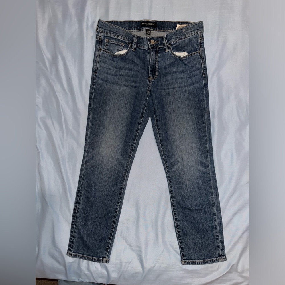 Banana Republic skinny fit jeans in size 27/4 petite.